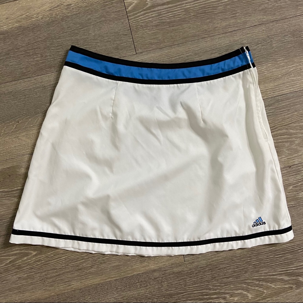 Adidas color blocked tennis skirt